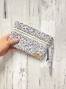 Black White Grey Leopard Double Zip Wristlet